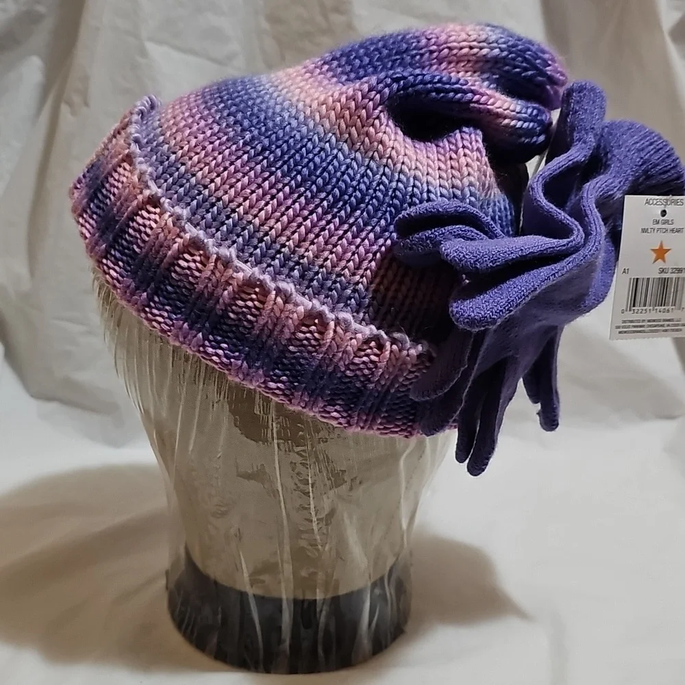 extremely ME! Girls Beanie Hat and Gloves Set OSFM New
